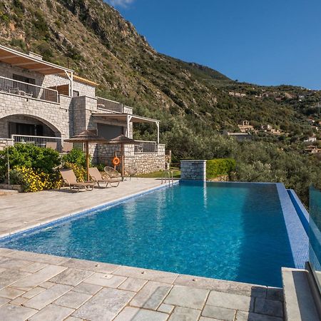 Appartamento Petra Thea Kalamata Esterno foto