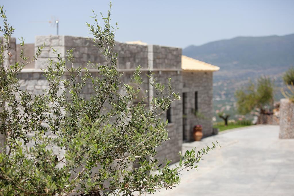 Appartamento Petra Thea Kalamata Esterno foto