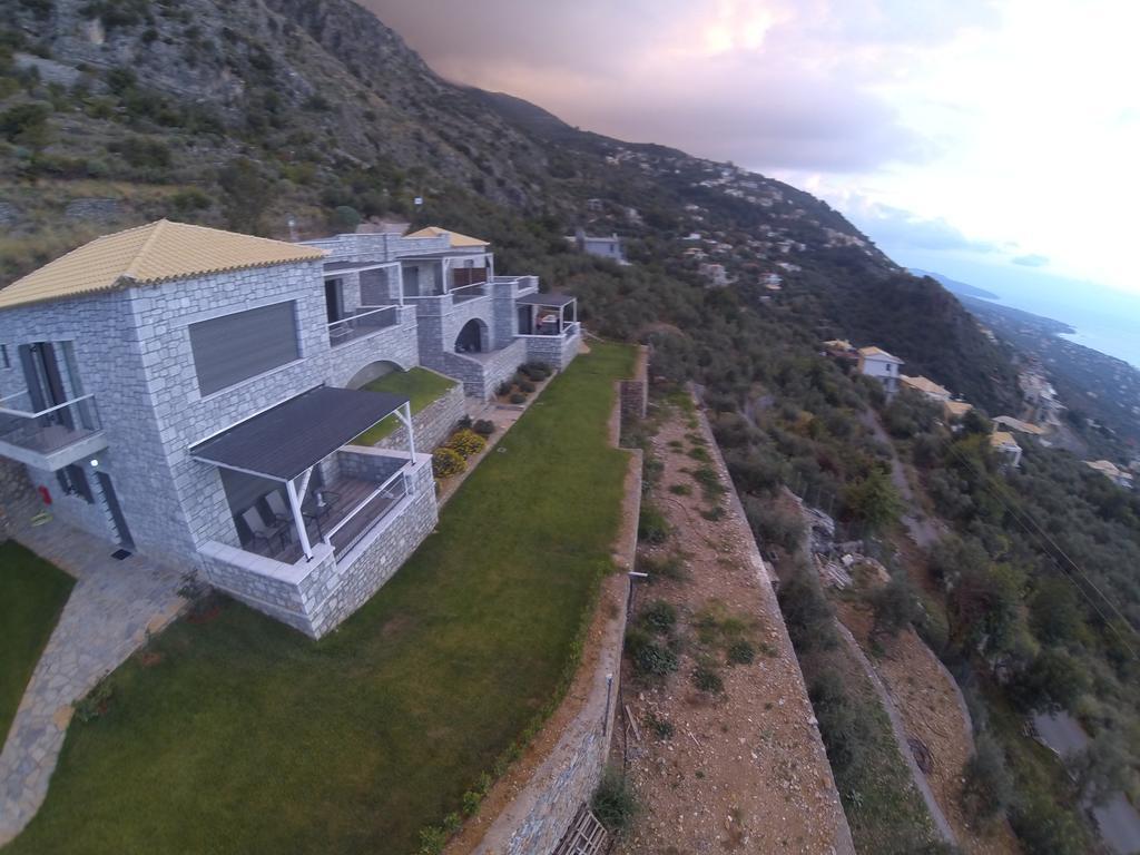 Appartamento Petra Thea Kalamata Esterno foto