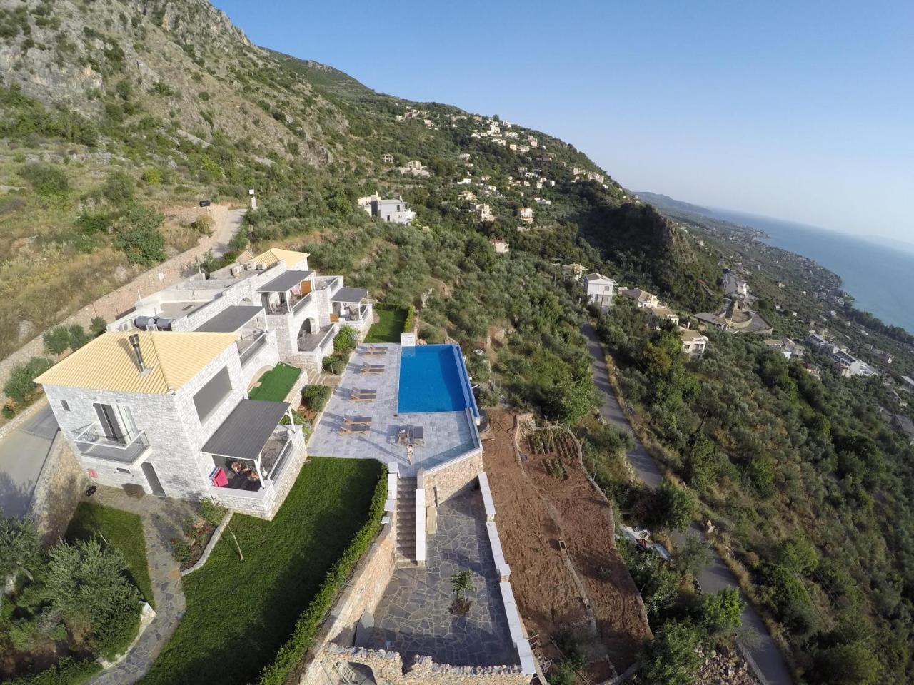 Appartamento Petra Thea Kalamata Esterno foto